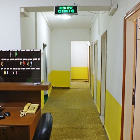Aziz Pansiyon Antalya Exteriör bild